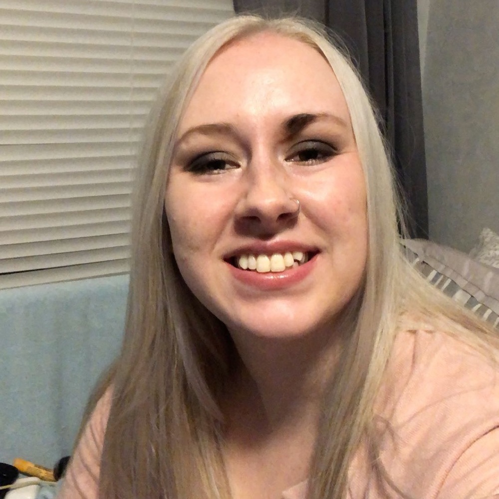 Meet your Posher, Karly